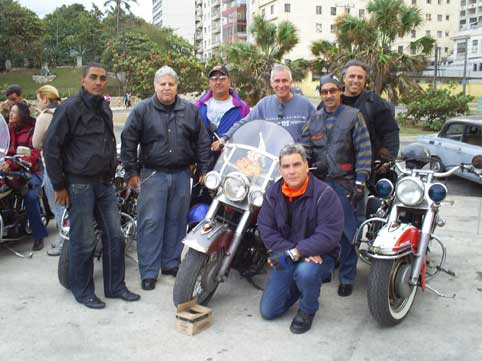 Hombres del club